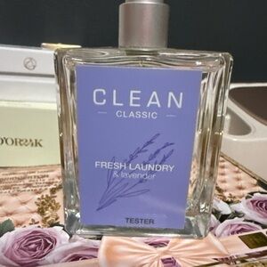 Classic Fresh Laundry & Lavender Perfume